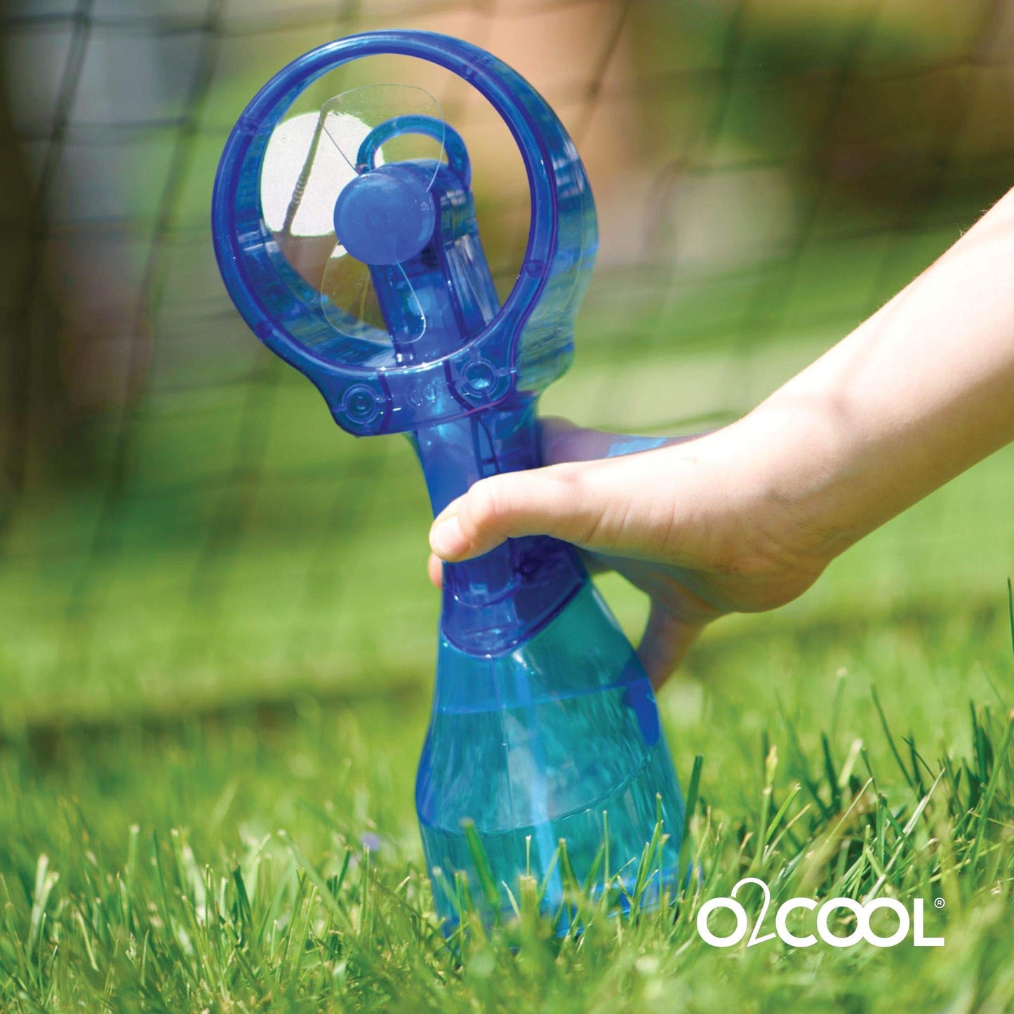 O2COOL Deluxe Handheld Battery Powered Water Misting Fan (Green)