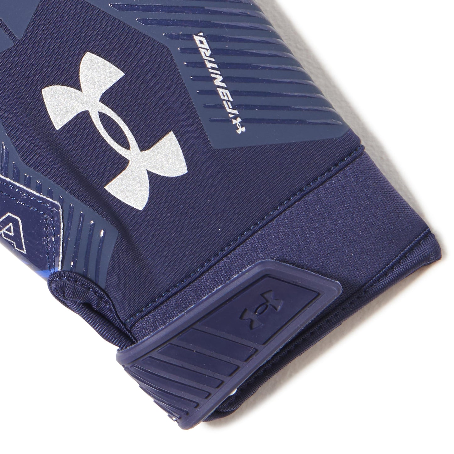 Under Armour Men's F9 Nitro Football Gloves